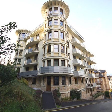 Apartment Svahova การ์โลวีวารี ภายนอก รูปภาพ