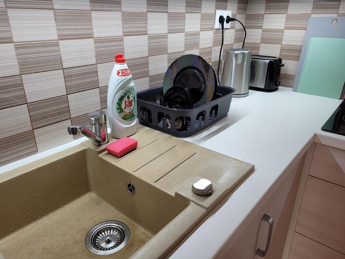 Apartment Svahova การ์โลวีวารี ภายนอก รูปภาพ